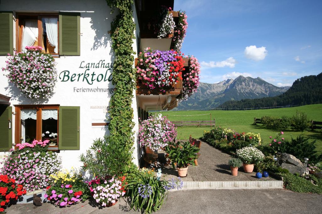 Landhaus Berktold Obermaiselstein Kültér fotó